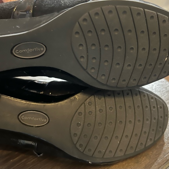 Comfortiva black Mary Jane in Amherst - Picture 6 of 6